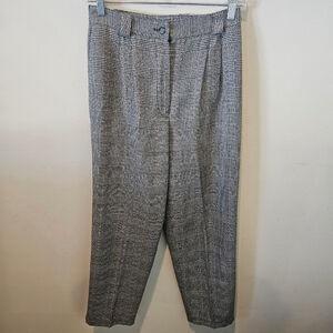 Women's Sag Harbor Petite Plaid Trousers 8P Black White Red